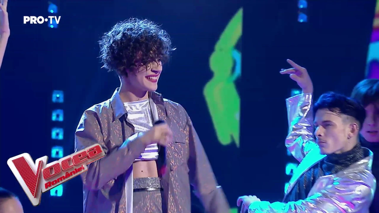 Elena Ilie - TONES AND I - DANCE MONKEY (LIVE Vocea Romaniei 2019)
