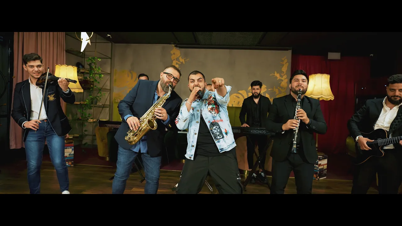 Cristi Mega x Marinica Namol - Smecherul care e dulce (Live 2022)