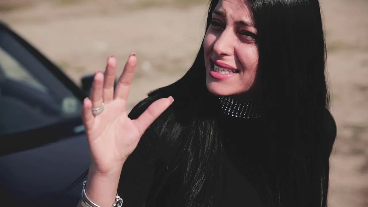 NICKY YAYA - CARACTER JEGOS (Originala 2020)