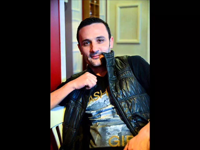 Edu Nicolae - Sarbe colaj live