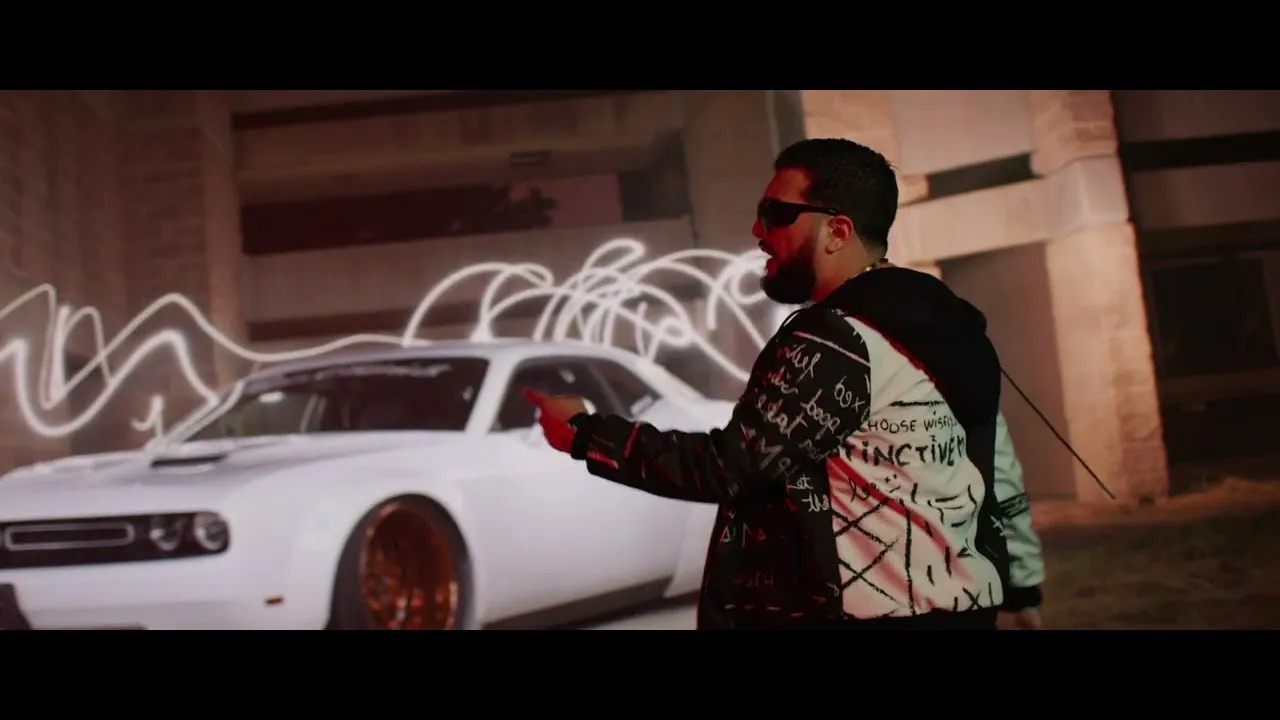 Tzanca Uraganu si Roxana Dobritoiu - Esti genul meu (Originala 2021)