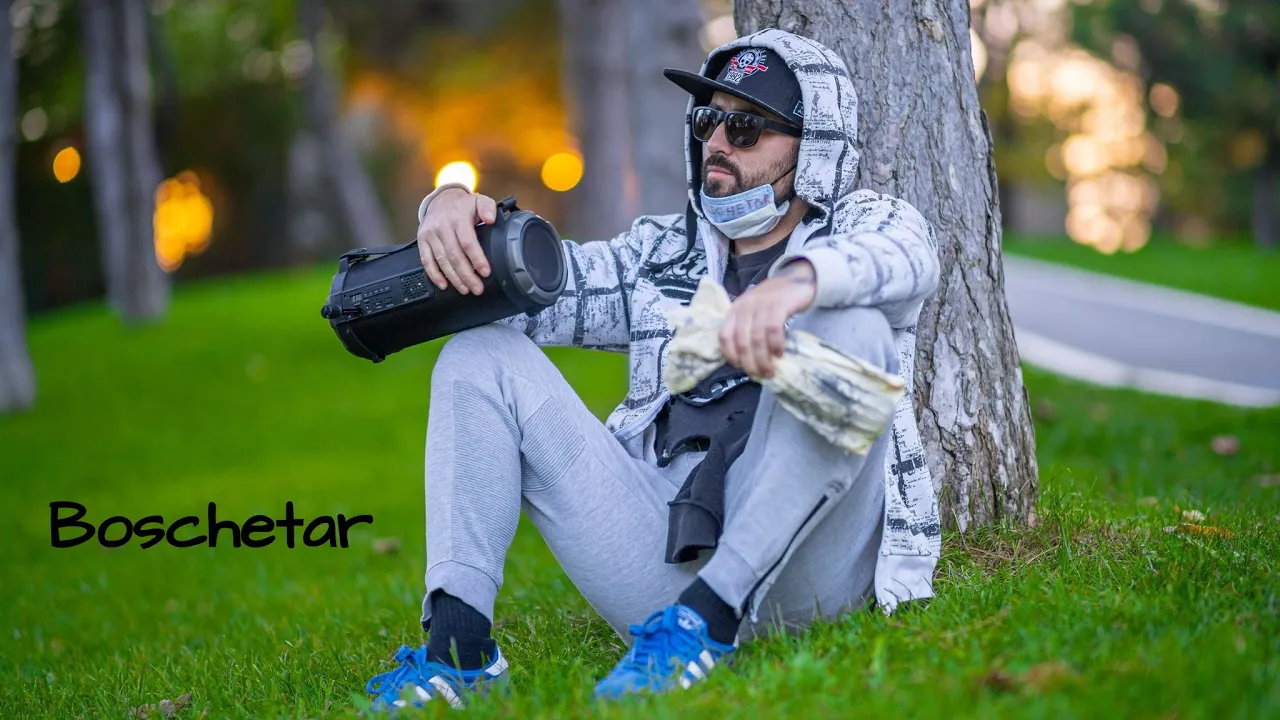 Poe - Boschetar in tara mea (Original Radio Edit)