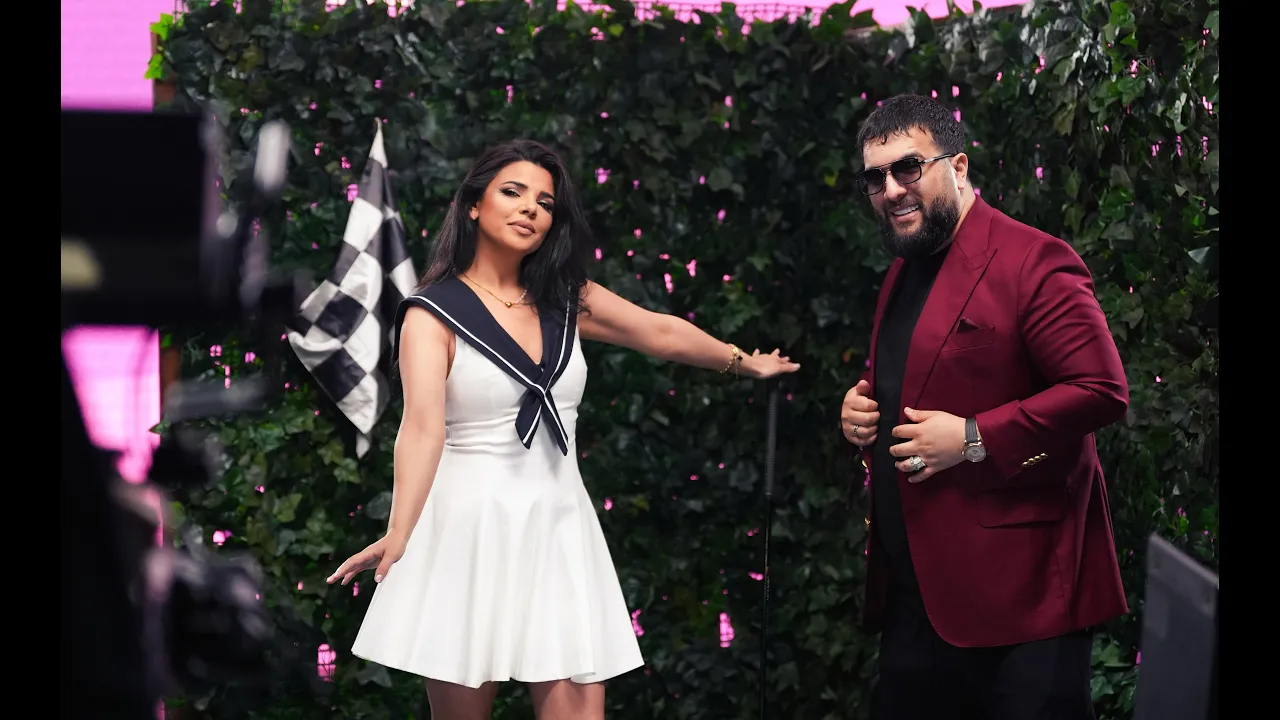 Tzanca Uraganu x Laura Bruma - Buze de Hollywood