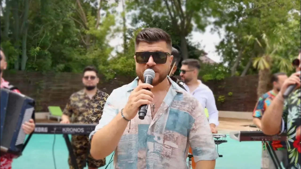 Florin Bora x Orchestra Campionii - A mea (Cover A ta - Corina)(Live Orchestra Campionii)