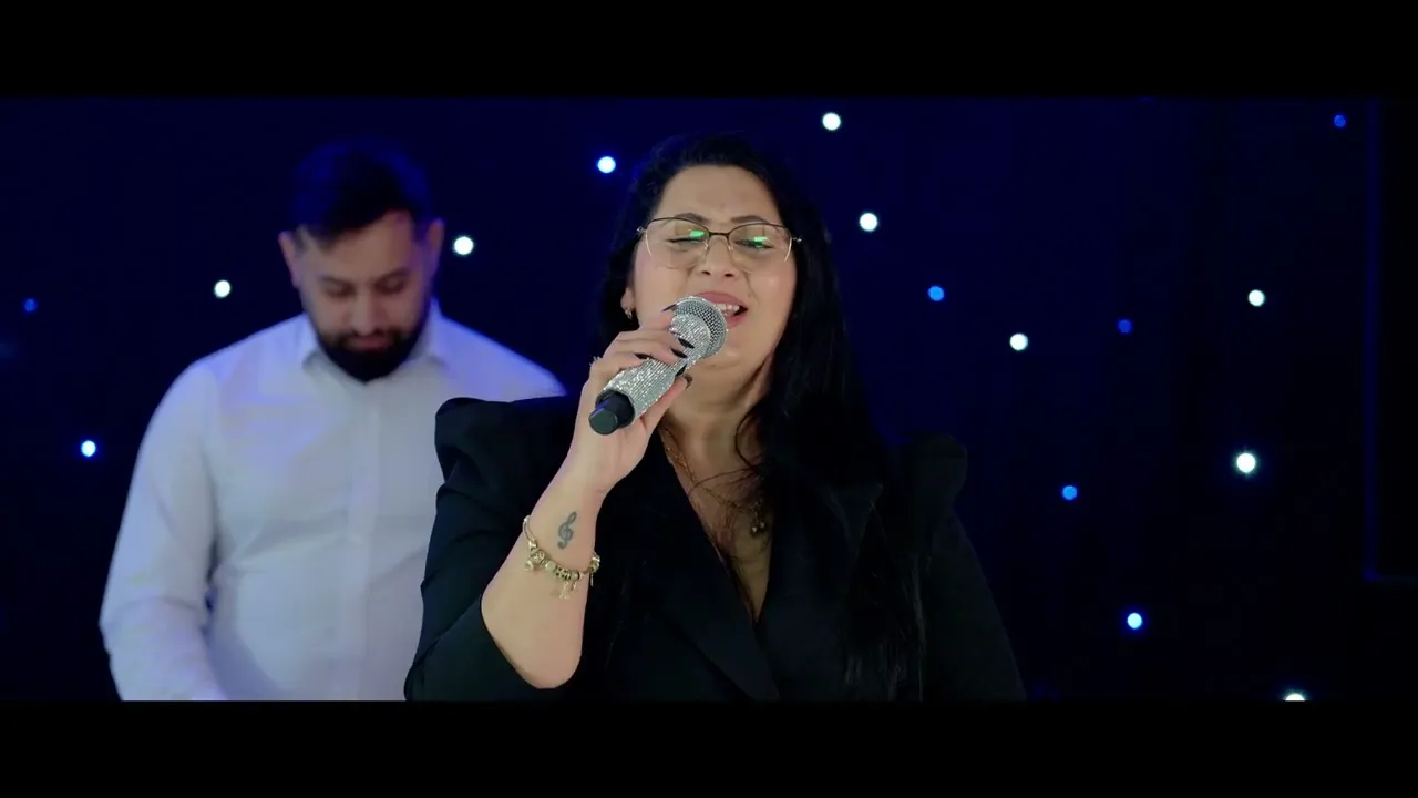 Banana band & Nicoleta Muresan - Seara asta iara beau