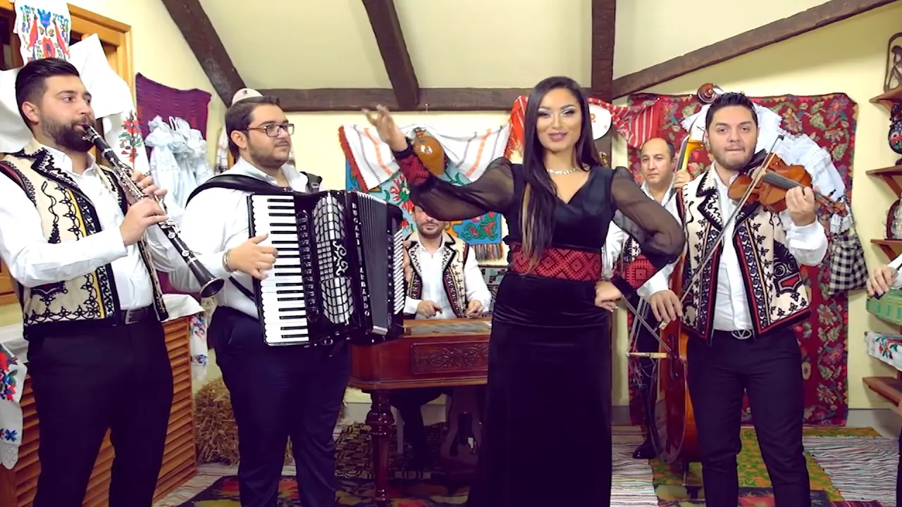 Malyna - Soacra-i soacra, n-am ce-i face