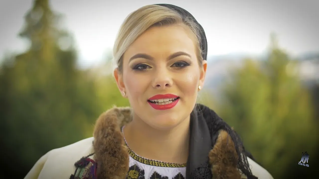 Andreea Vulcu - Asta-i sara de Craciun