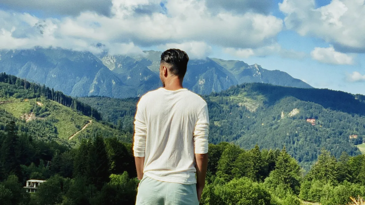 Robert Toma - E O ZI BUNA