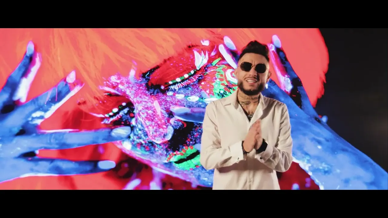 Nikolas - Stai cu el pentru bani