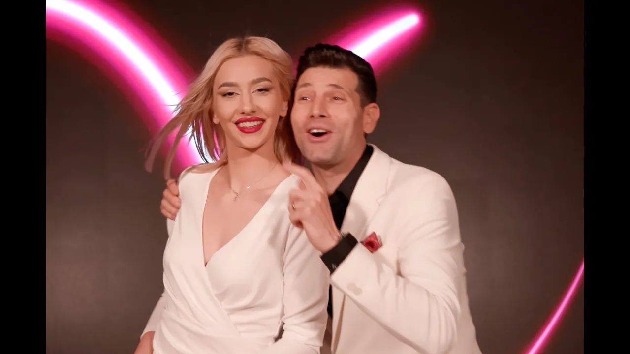 Cristi Dules - Iubeste-ma ca e moca (Originala 2022)