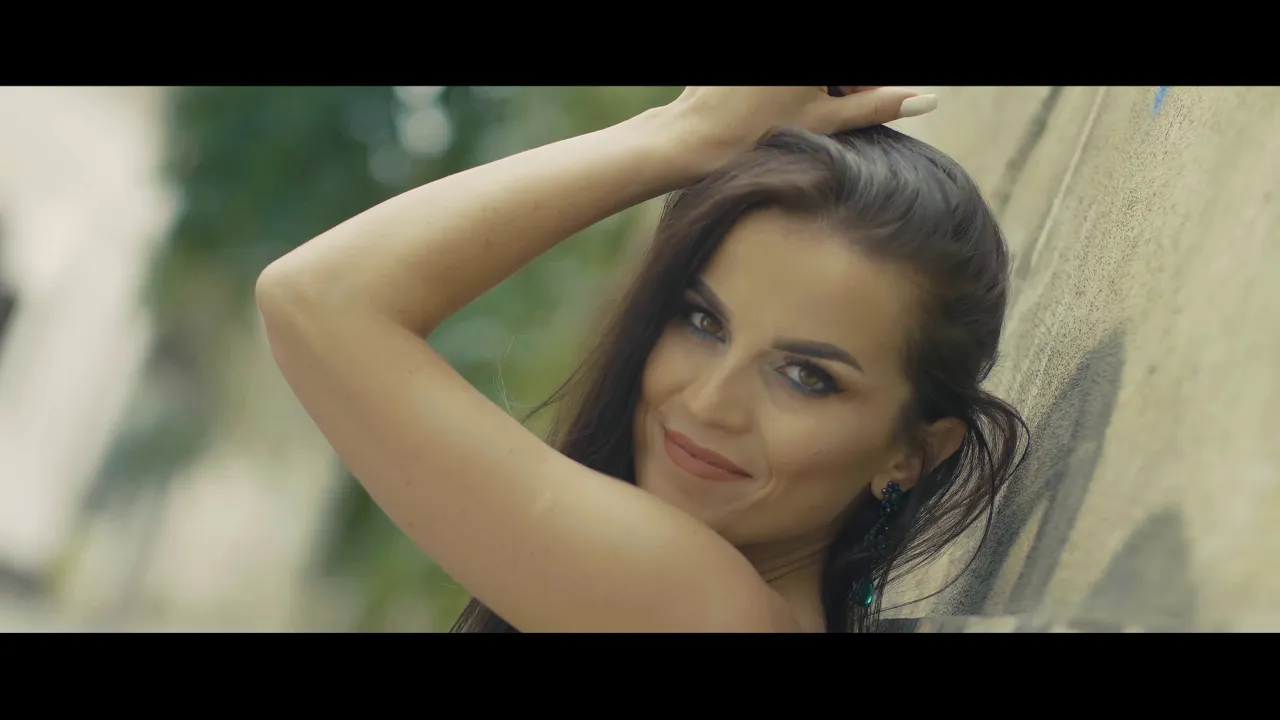 Iulia Iavoriszki - Peste luna si soare (Originala 2019)