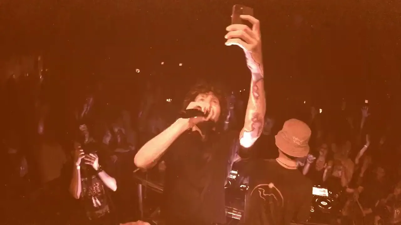 Dylan & Harry (Party Favor & Baauer) - Give It To You Like