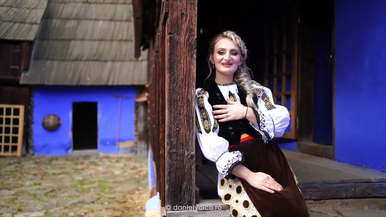 Adelina Popa - Trandafir, floare aleasa