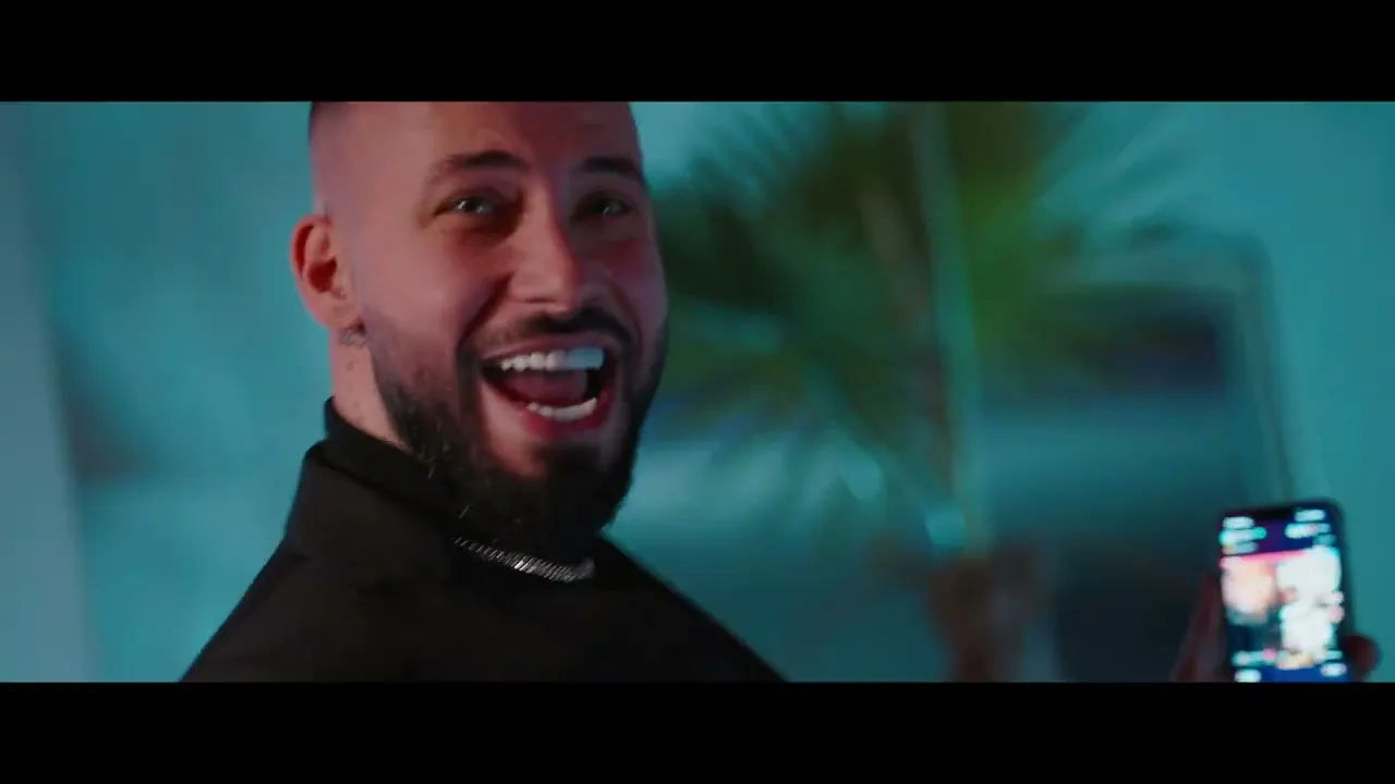 Nikolas Sax feat. Robert Ionescu - Tap Tap (Originala 2022)