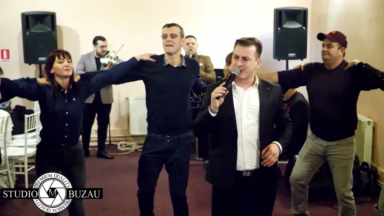 Marian Cozma - Cel mai Frumos Colaj de Sarbe 2022