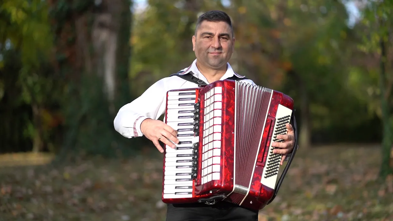 Narcis Bistritean si formatia Adi Ciote - Faceti loc ca-i nunta mare!