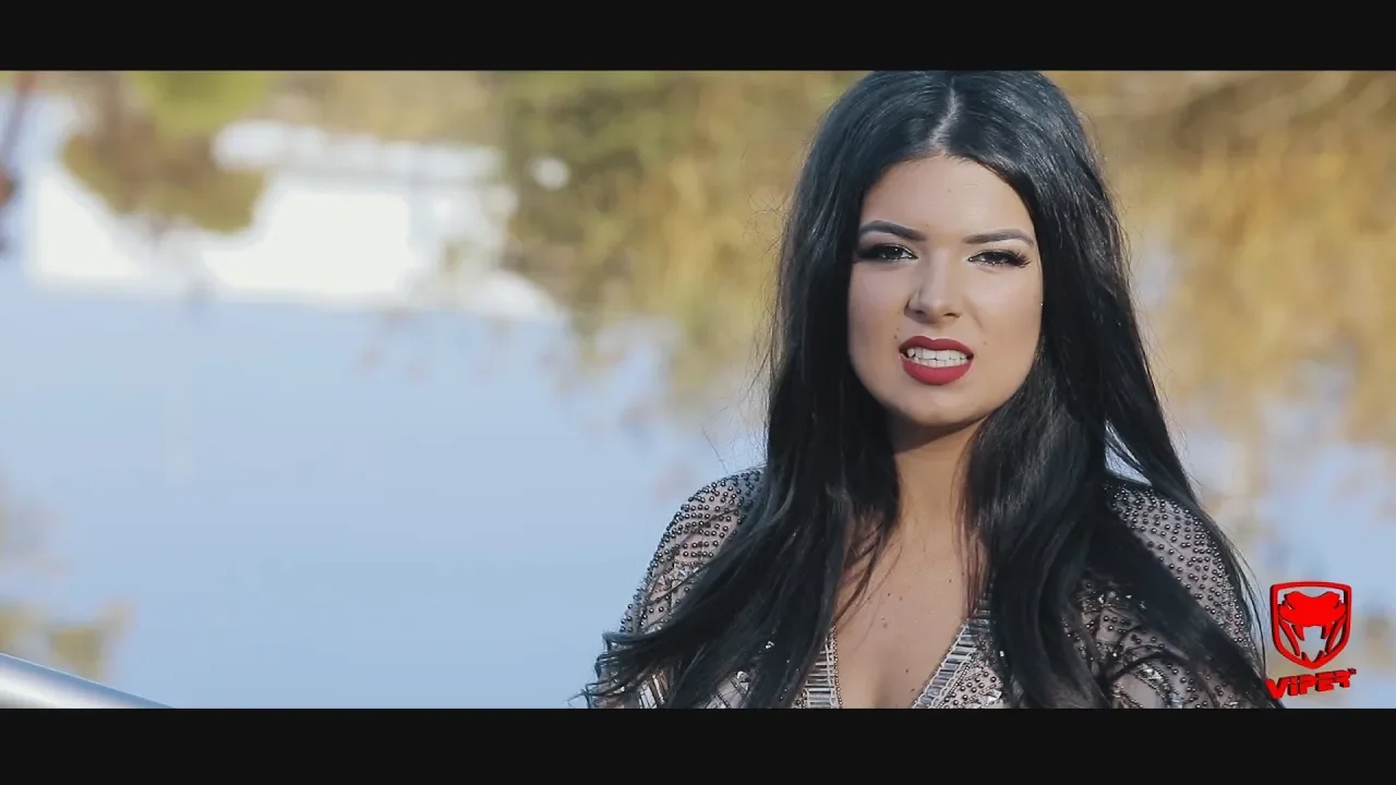 Alexandra Pasc - Imi colorezi visele (Originala 2019)