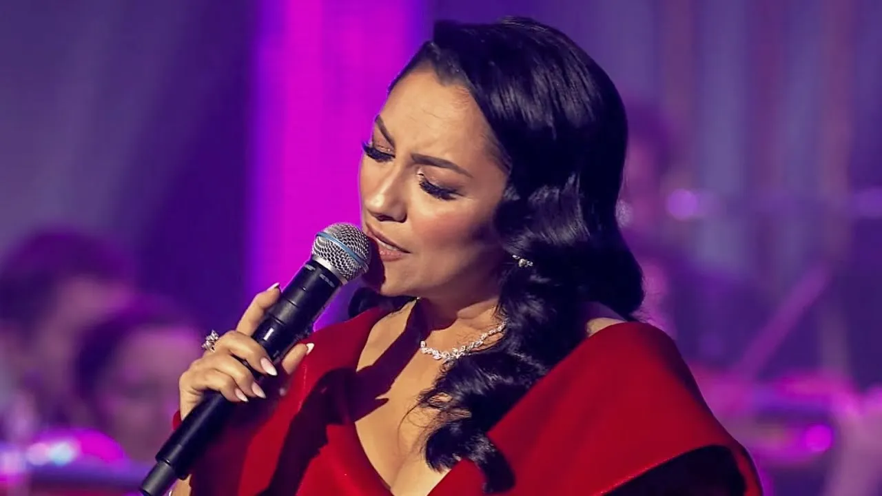 Andra - Vin Acasa De Craciun (Live Opera Nationala Romana)