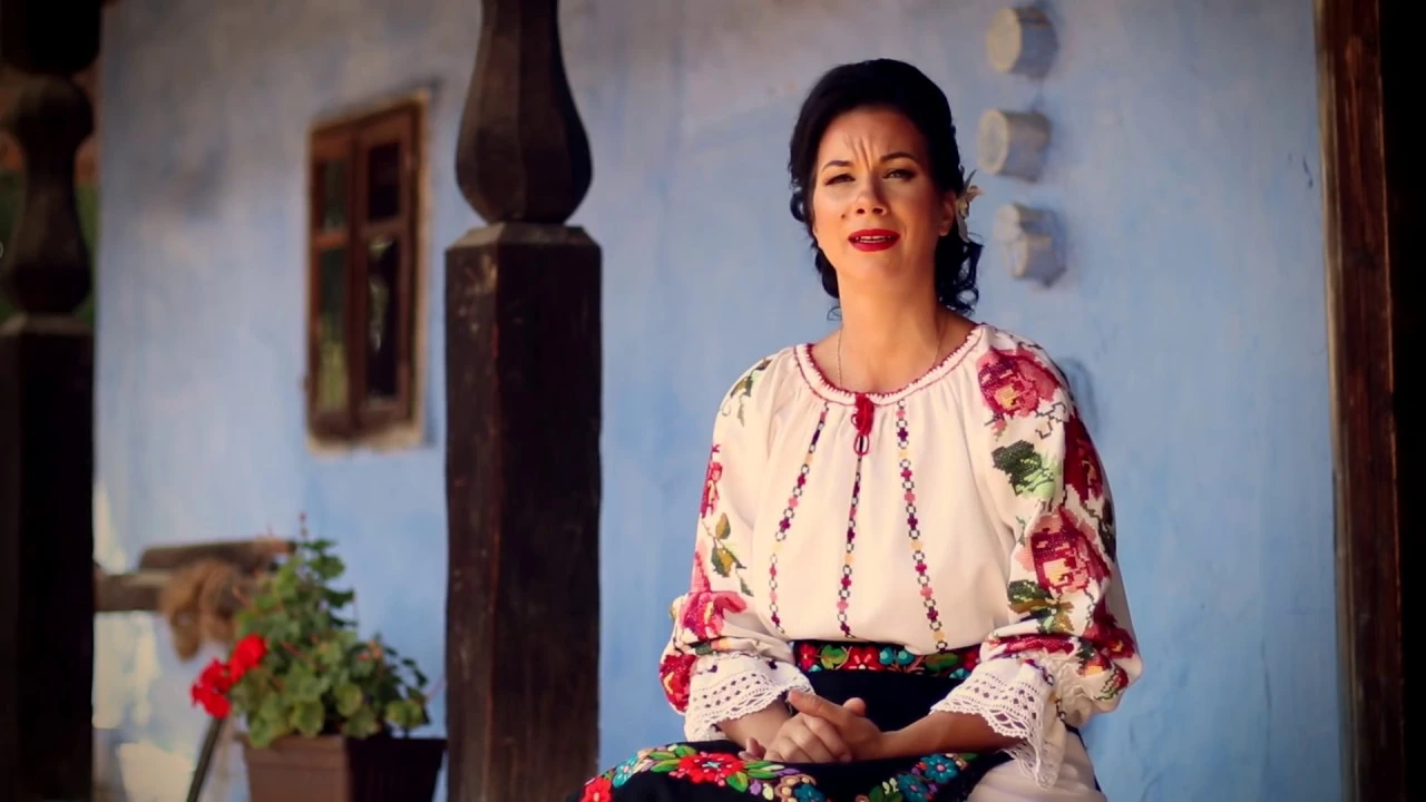 Ana Minecan - Nu-i ca mama nime-n lume 2018