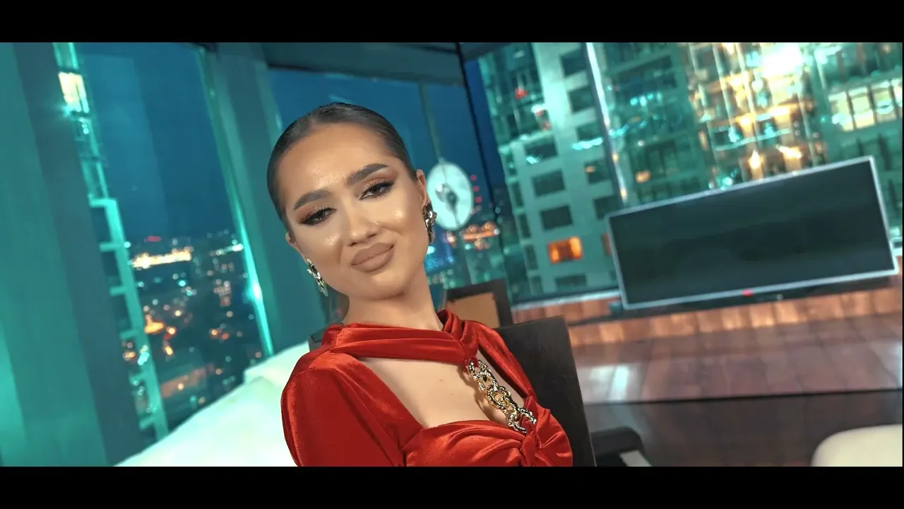 Cezara - Dar nepretuit