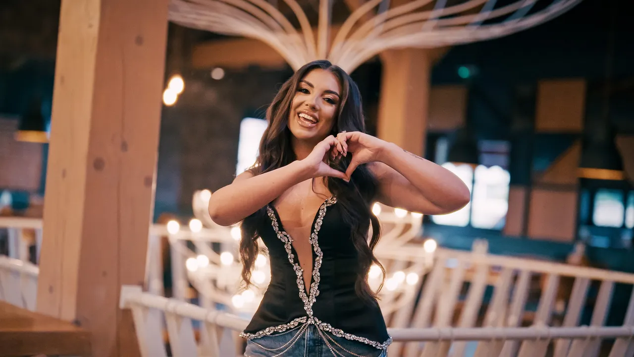 Loredana Sotea - Tu imi dai putere