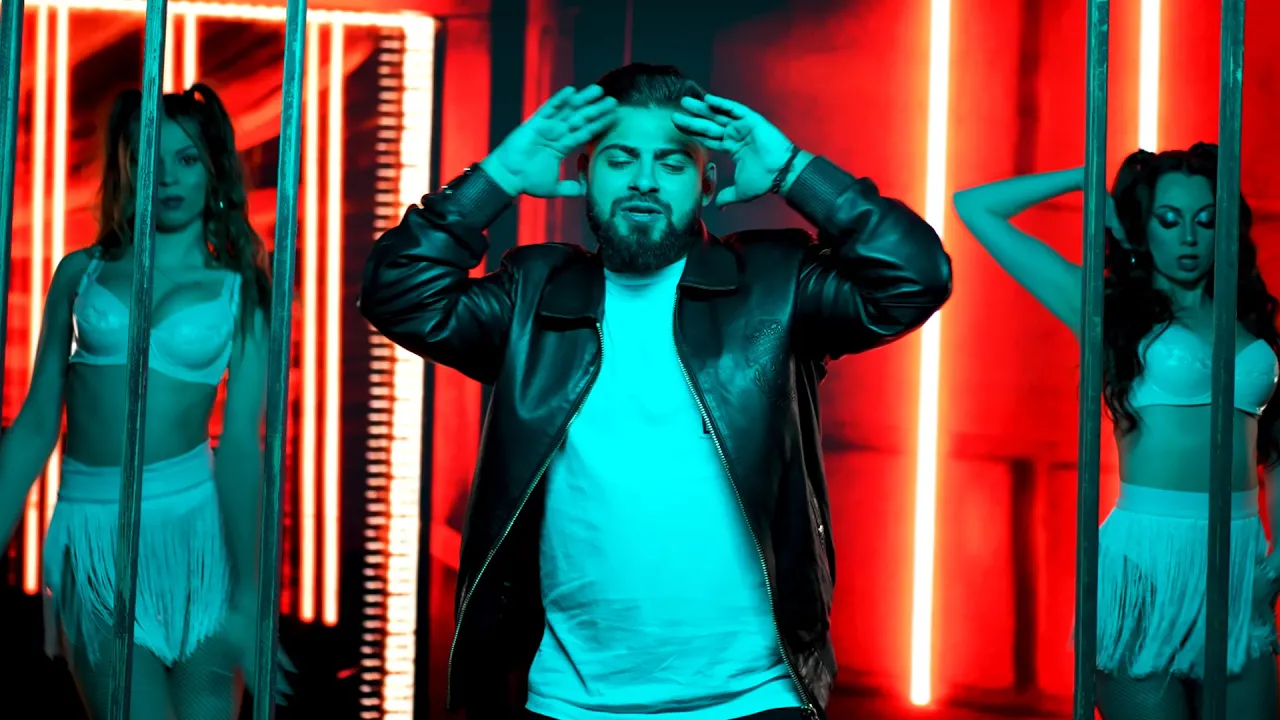 LELE - Fetele in colanti