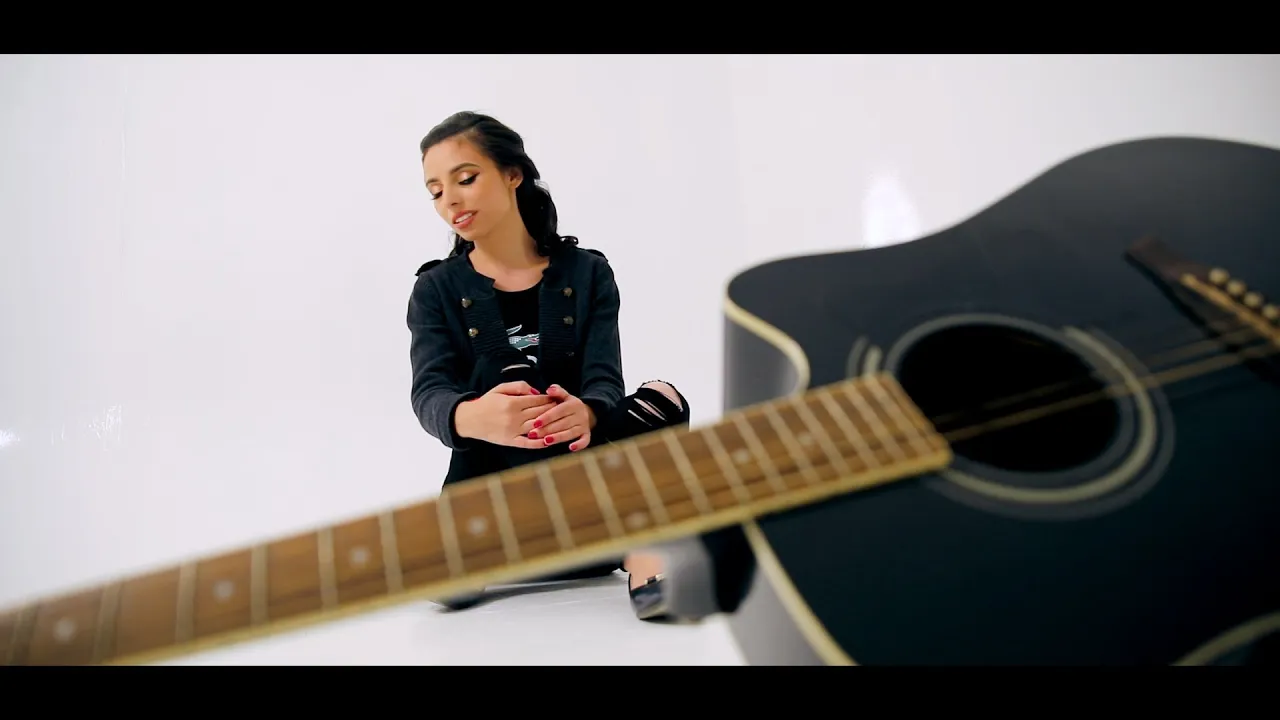 MADELY - NUMAI MAMA MEA (Originala 2020) - NUMAI MAMA MEA (Originala 2020)