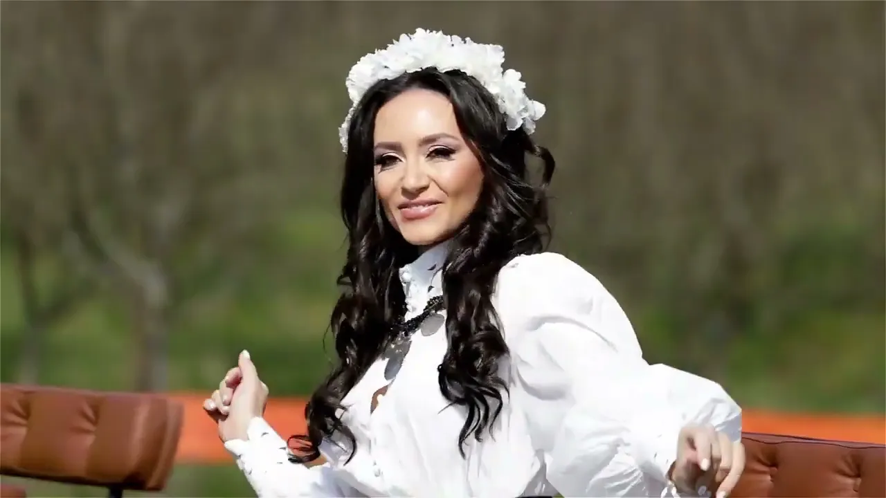 Diana Bucsa - Mai barbate fii cuminte!