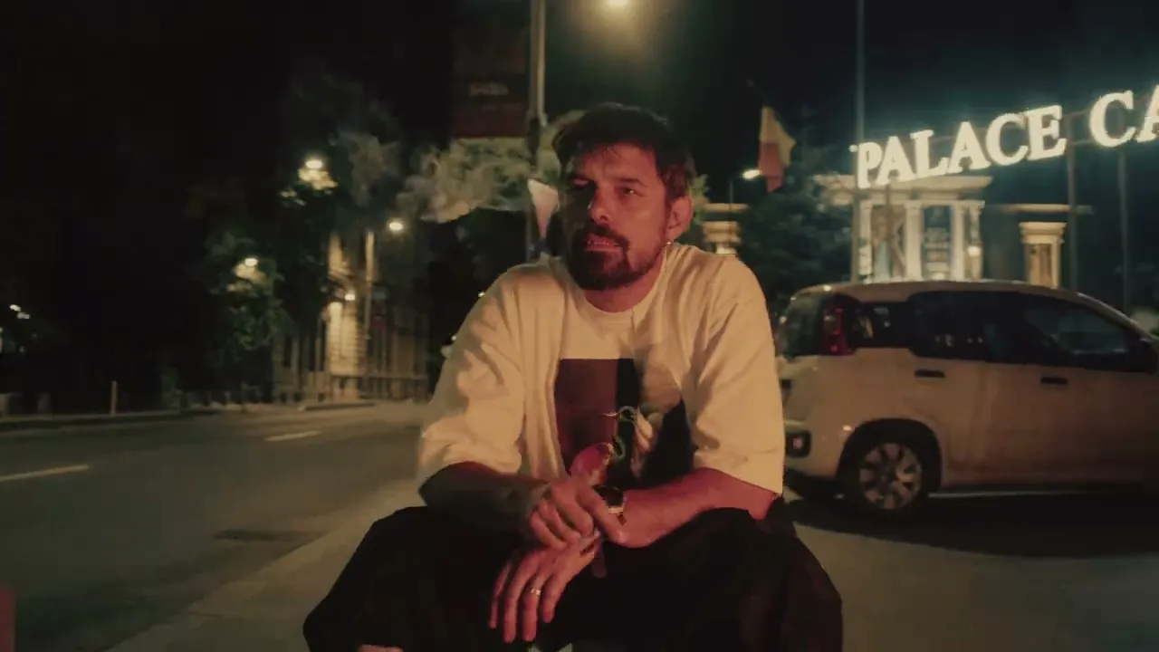 DOC - Perfect Moon (Original Radio Edit)