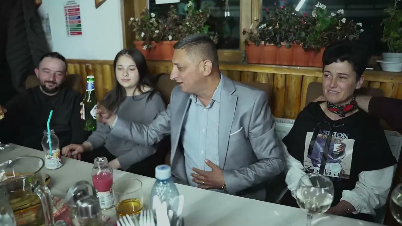 IONUT BAU - CU HAINA RUPTA IN COATE 2022