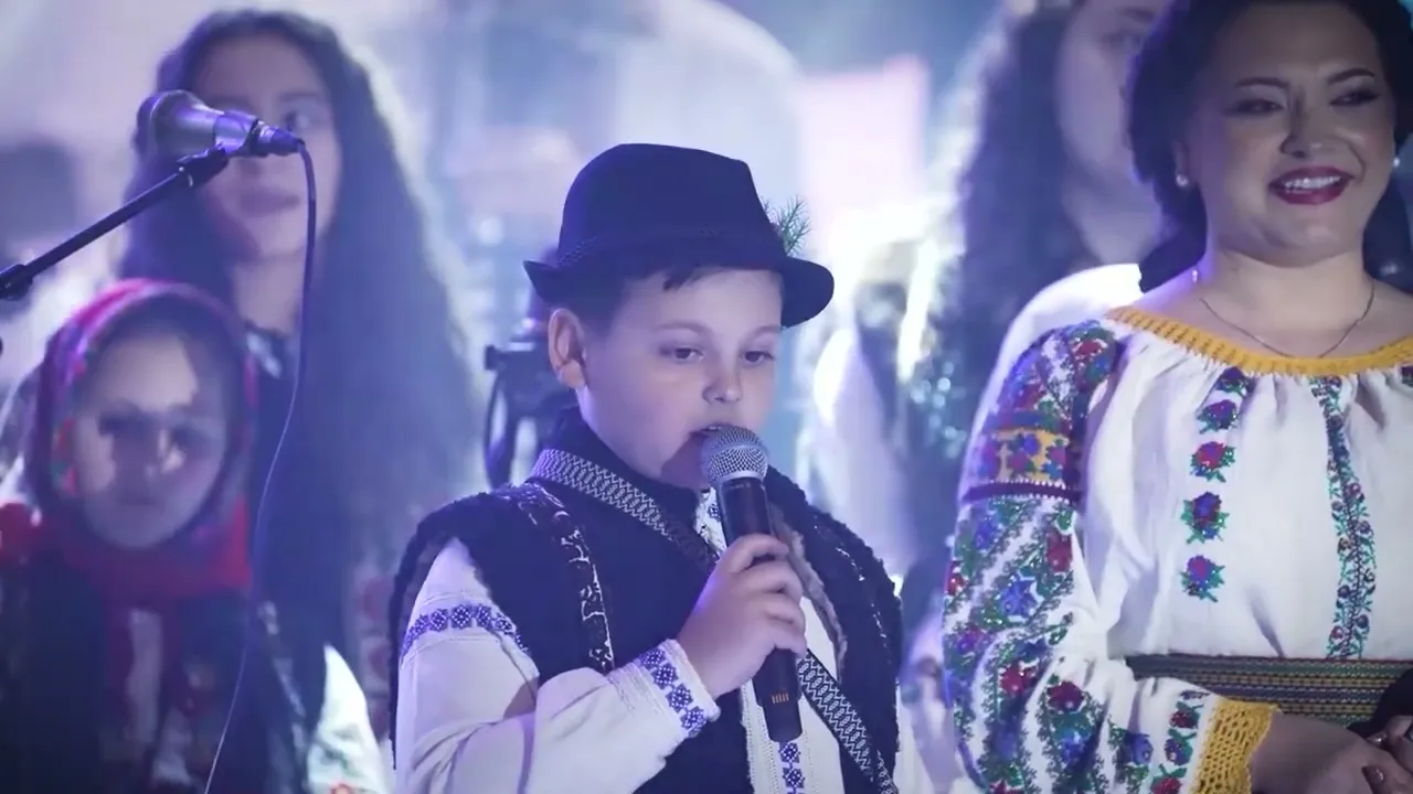 Nicolae Olteanu - Scoala gazda din patut