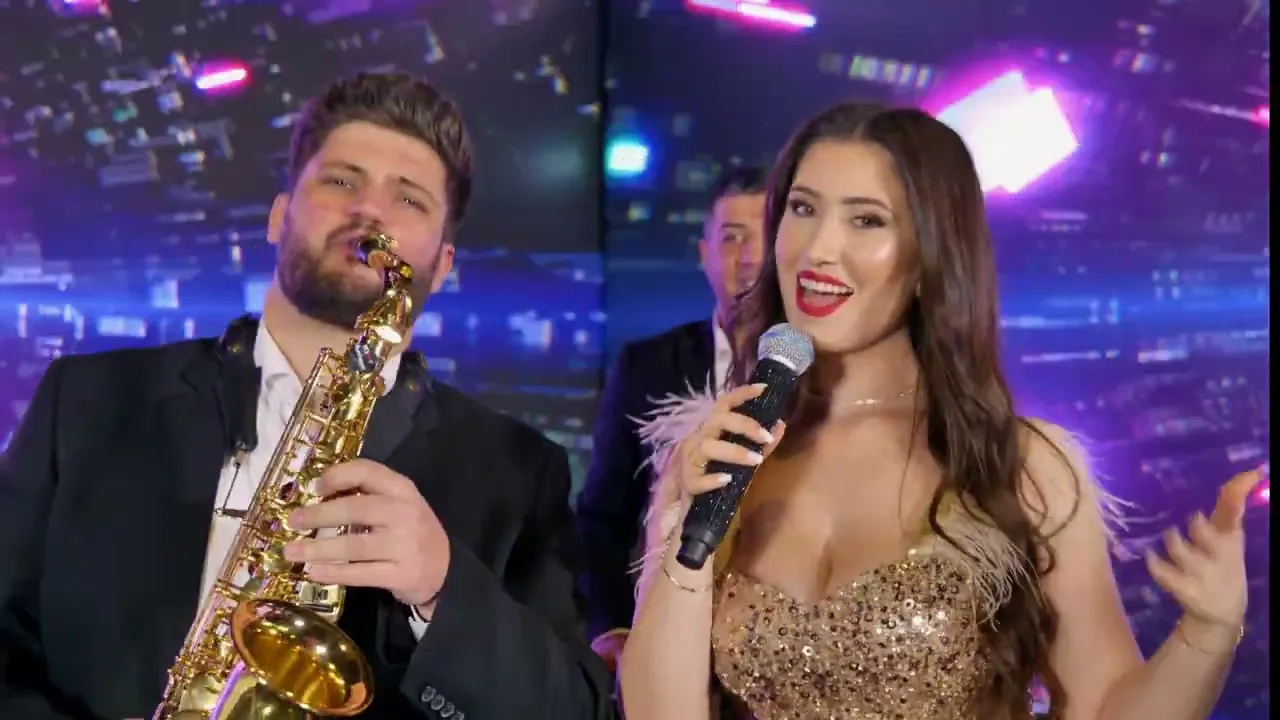 Formatia Paul Stanga - Ce frumosi sunt ochii tai (COVER DENISA)