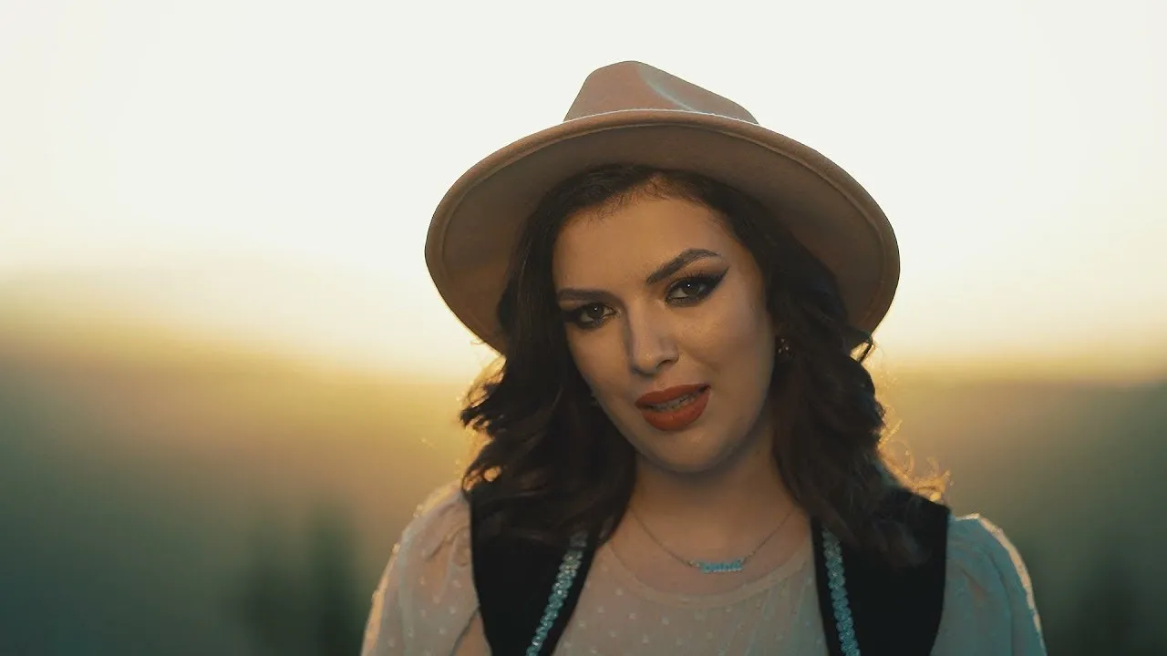 Ioana Marc - Viata de roman (Originala 2021)