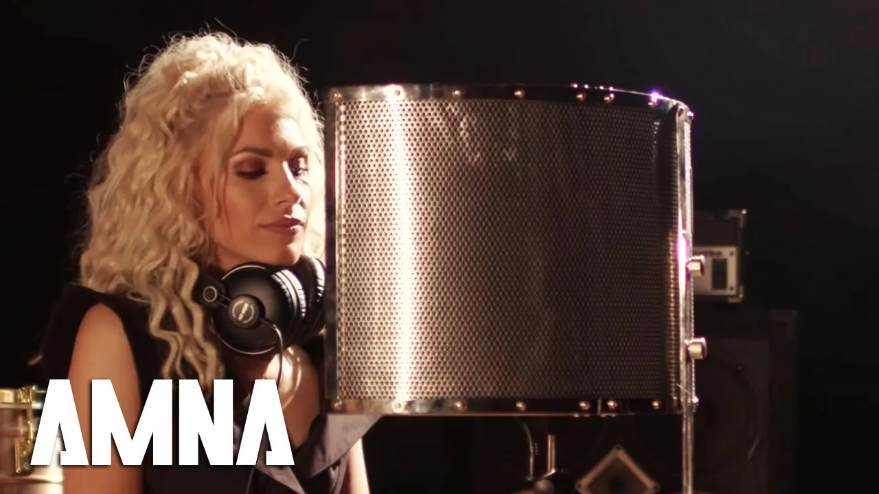 AMNA - Banii (Acoustic version)