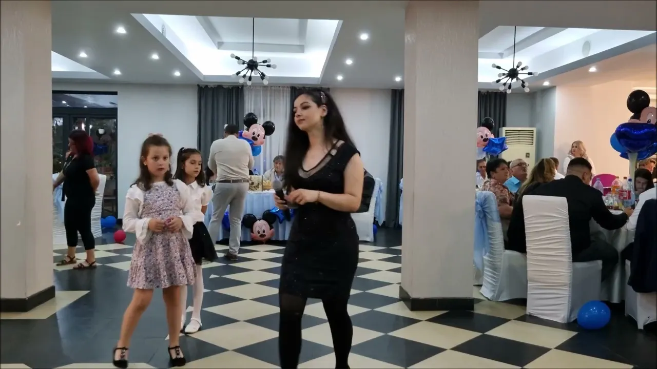 Angela Gheonea & Trandafirul alb - Live ascultare Duna-Dunare