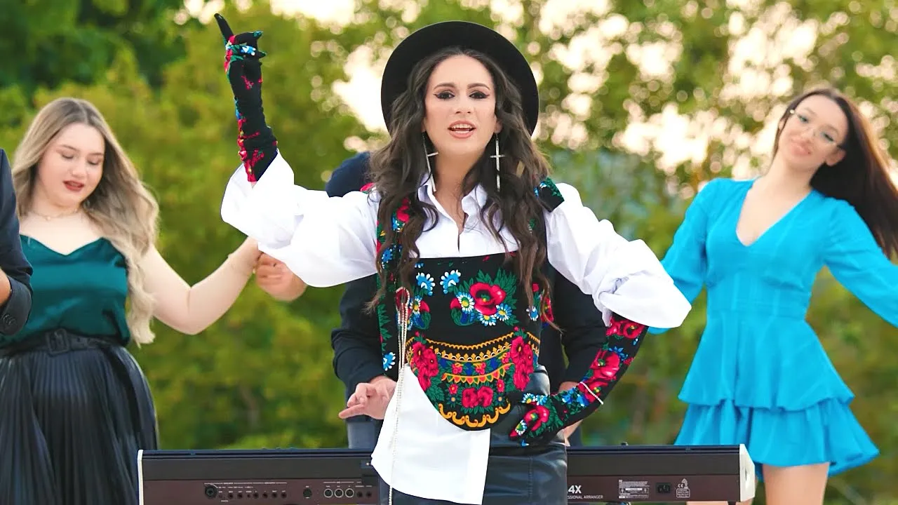 Lenuta Filipoi - Muzica de petrecere